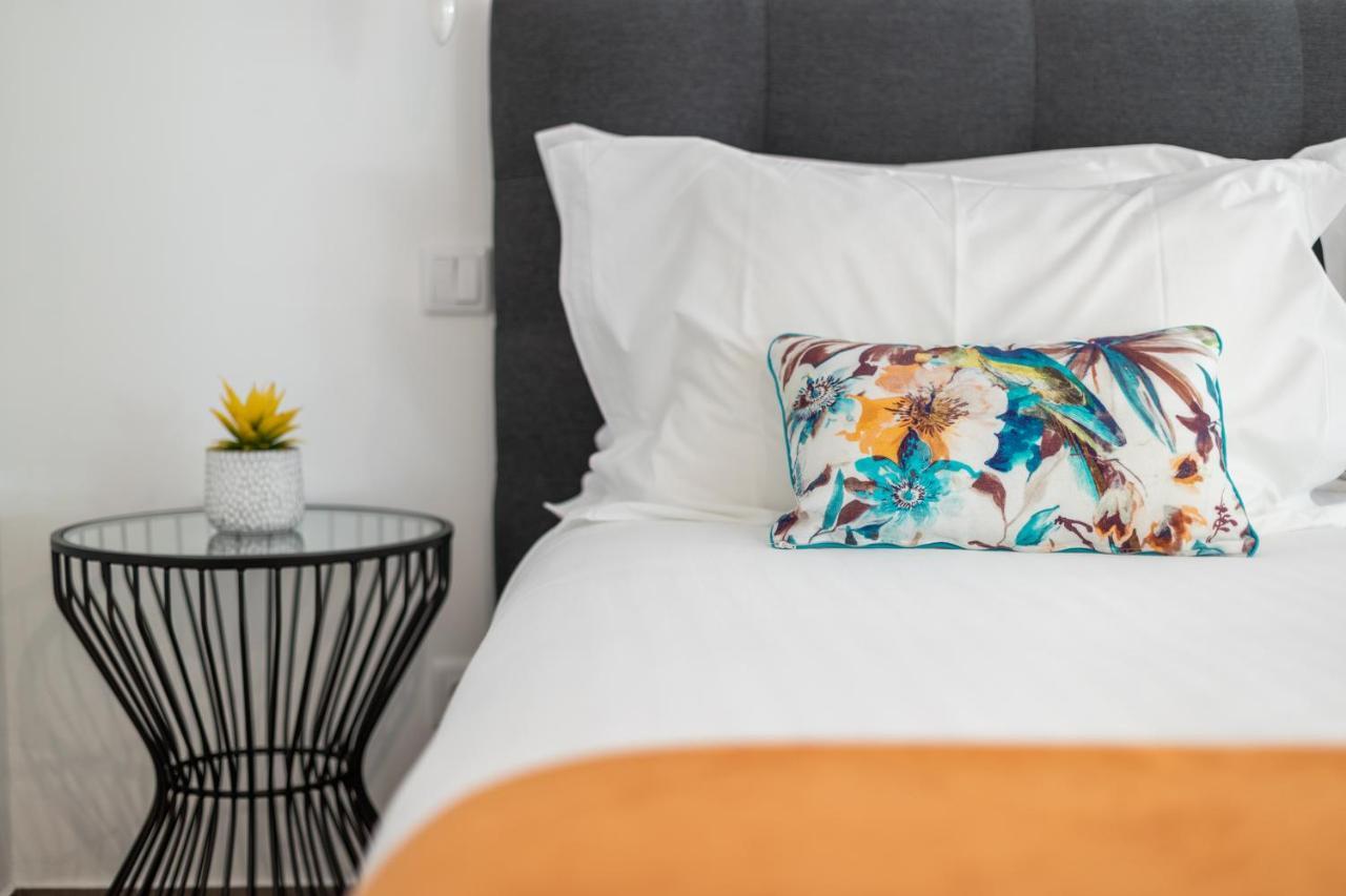 Duques Villa Luxury Guesthouse Lisbona Esterno foto